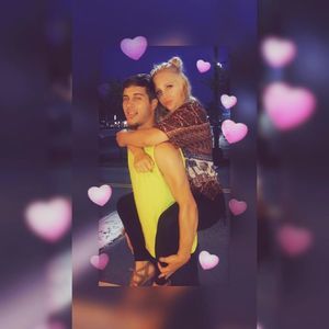 Meet your Posher, Mackenzie